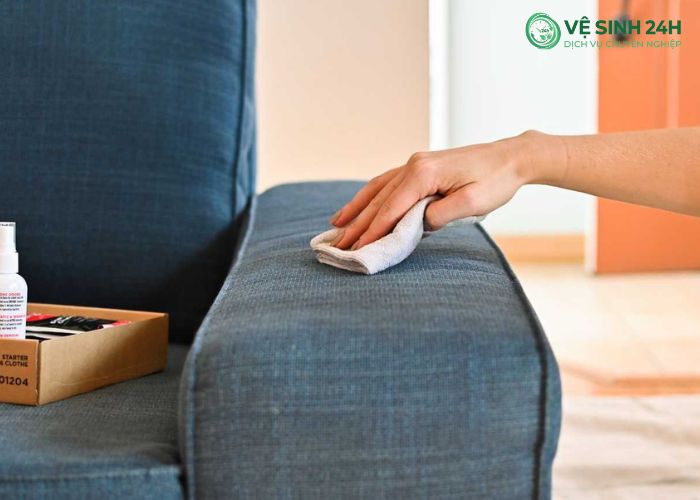 Cách diệt mạt bụi trên sofa Hà Nội (5)