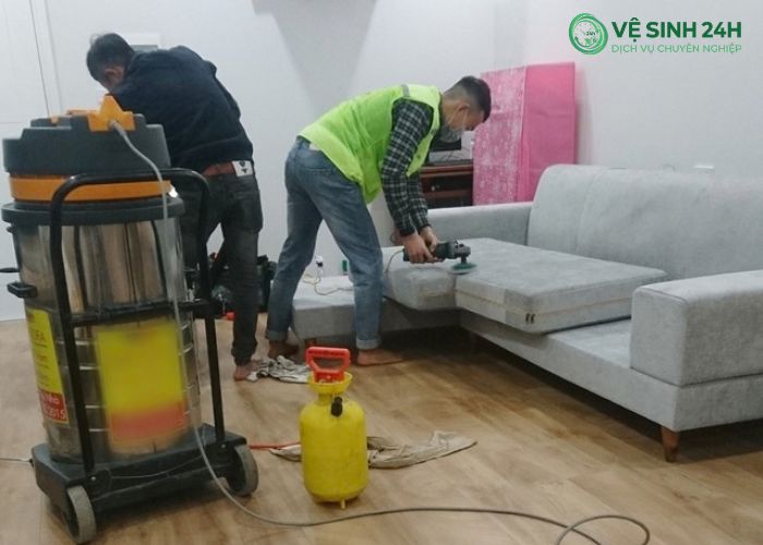 Giặt ghế sofa tại nhà Hà Nội (6) Giặt ghế sofa tại nhà Hà Nội (6)
