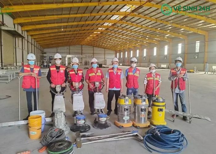 Mẫu hợp đồng dịch vụ vệ sinh công nghiệp (3) Mẫu hợp đồng dịch vụ vệ sinh công nghiệp (3)