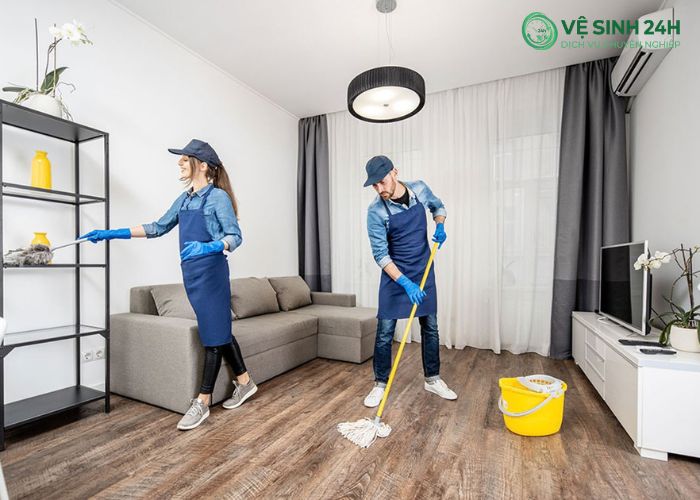 Nên thuê vệ sinh công nghiệp hay tự dọn nhà (5) Nên thuê vệ sinh công nghiệp hay tự dọn nhà (5)