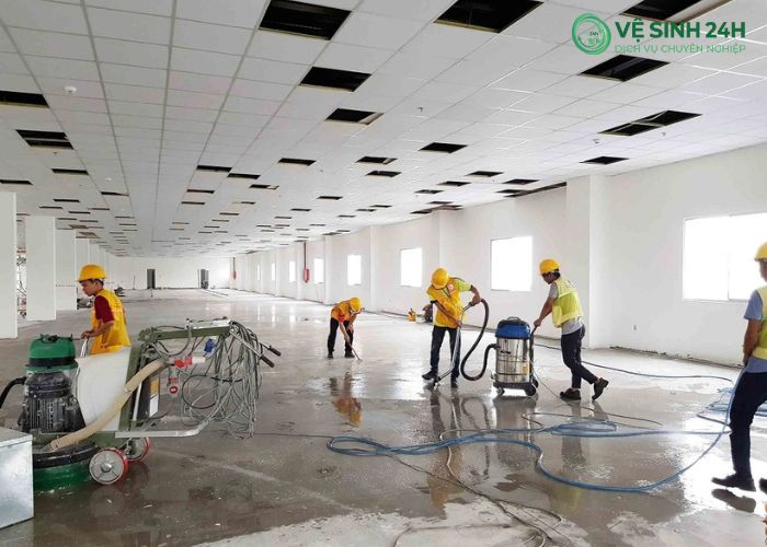 Quy trình vệ sinh nhà sau xây dựng (2) Quy trình vệ sinh nhà sau xây dựng (2)