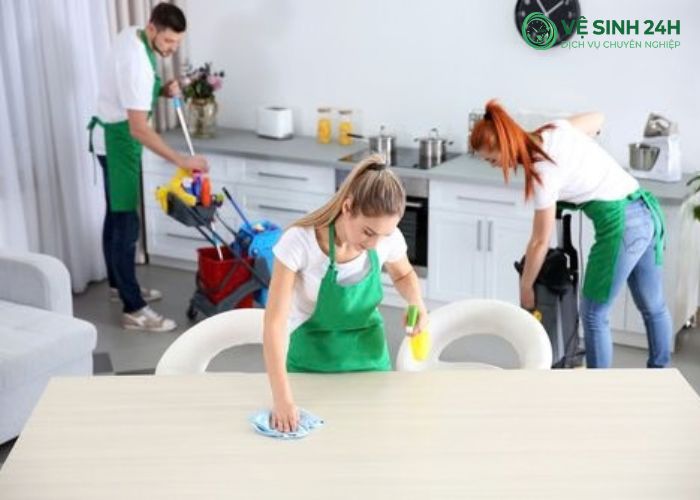 Vệ sinh nhà sau xây dựng tại Hà Nội (2) Vệ sinh nhà sau xây dựng tại Hà Nội (2)